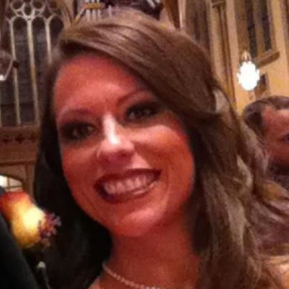 Meet your Posher, Leslie